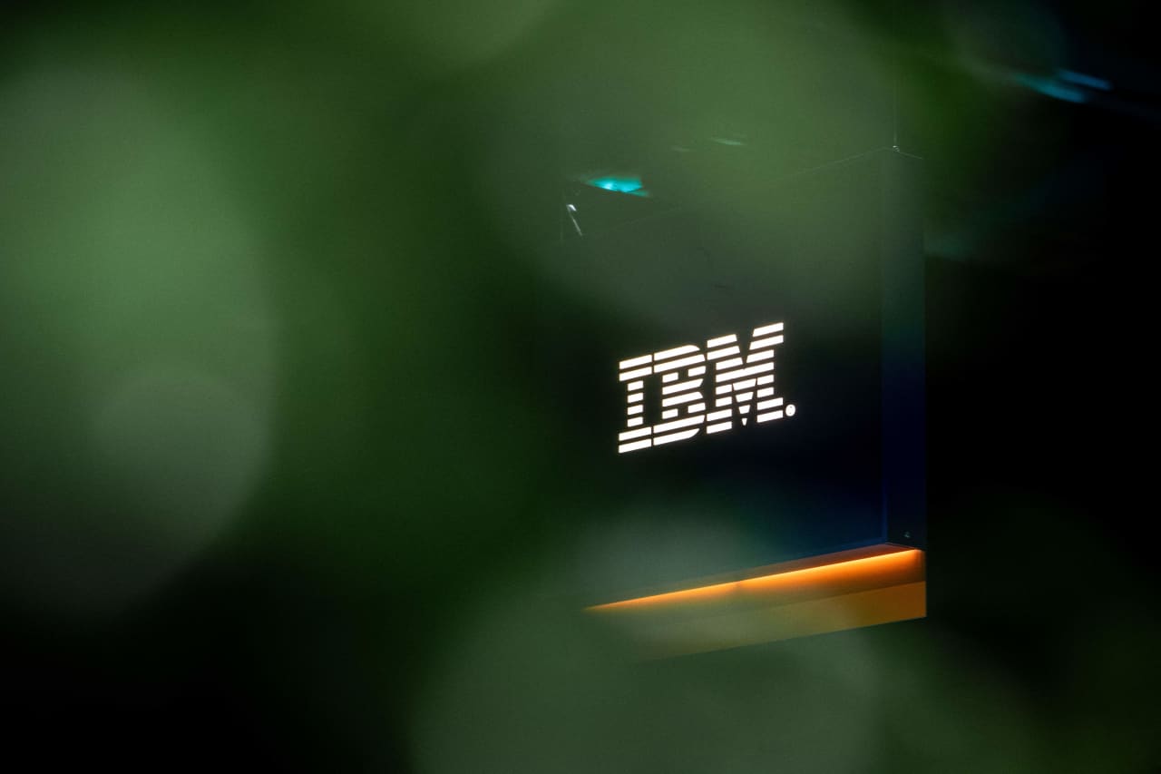 IBM’s stock falls as investors struggle to shake off July earnings miss — MarketWatch, San Francisco Business news