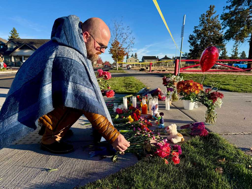 Oregon community mourns 4 killed in school shooting as 2 survivors remain hospitalized — WESH 2 Orlando